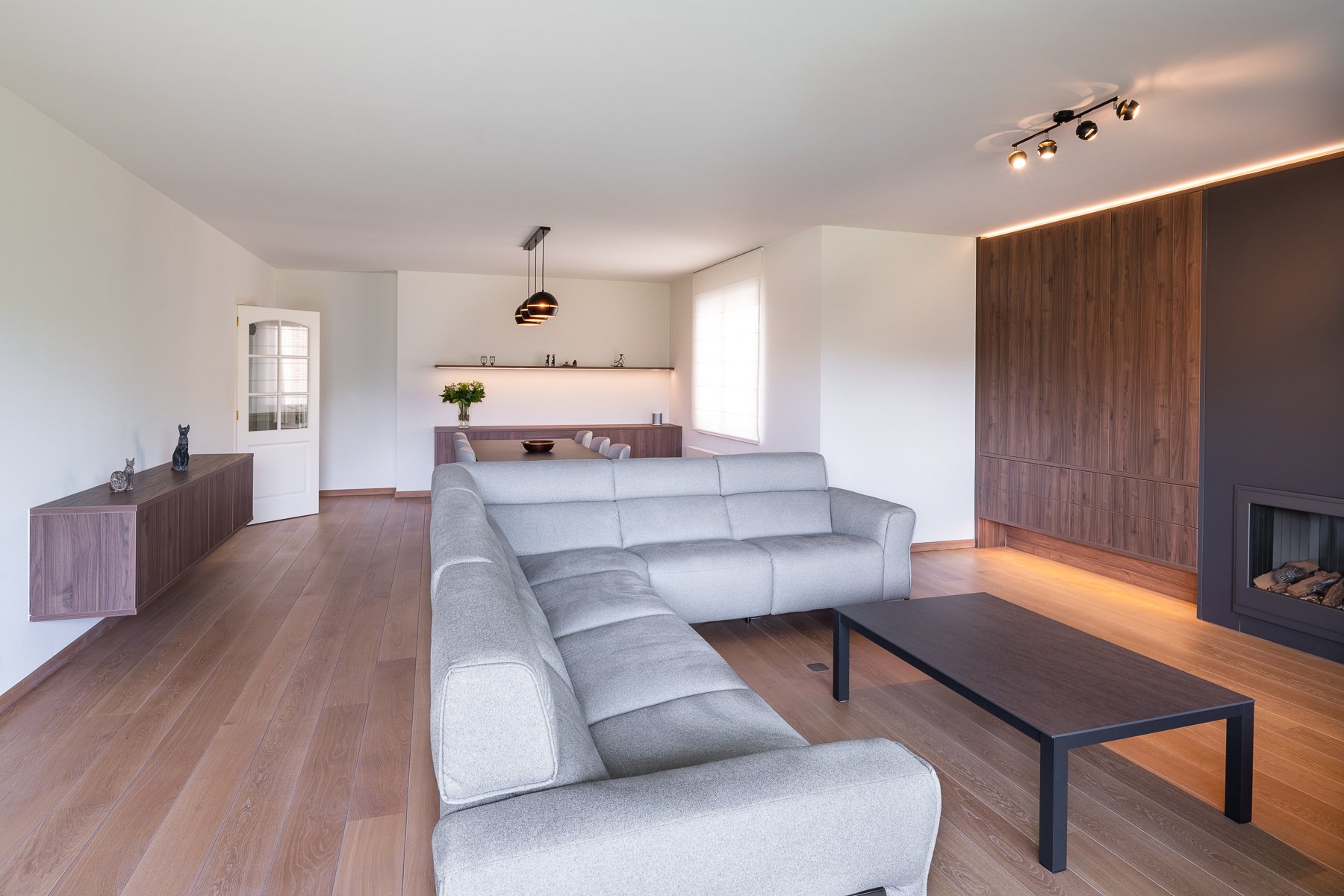 15 NEVES BUFFETKAST 4